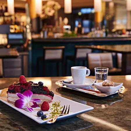 Steigenberger Airport Frankfurt Hotel