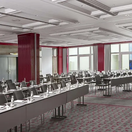 Steigenberger Airport Frankfurt 4*