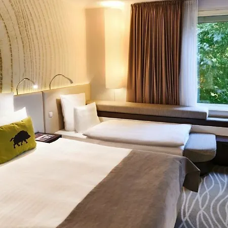 فندق شتايغنبيرغر مطار