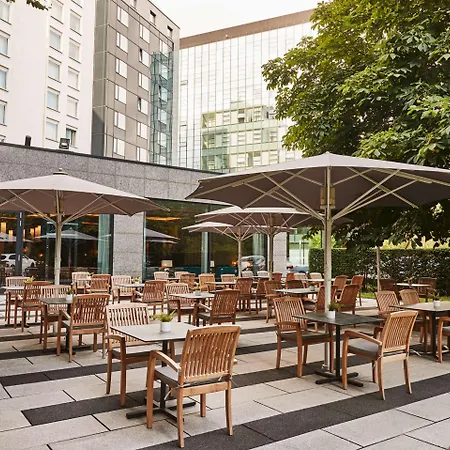 Steigenberger Airport Frankfurt מלון 4*