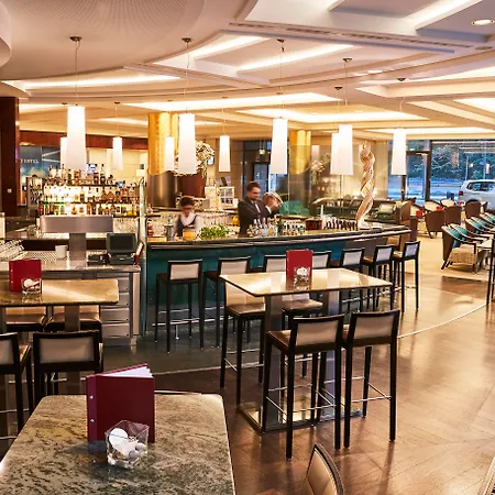 Steigenberger Airport Frankfurt מלון 4*