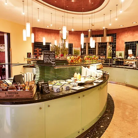 Hotel Steigenberger Airport Frankfurt 4*