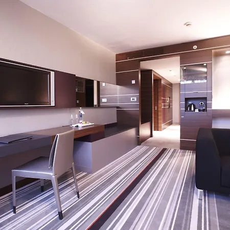 Steigenberger Airport Frankfurt Hotel