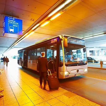 מלון Steigenberger Airport Frankfurt 4*