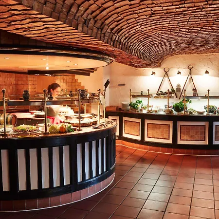 法兰克福施泰根博阁度假酒店