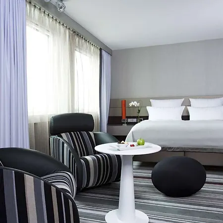 法兰克福施泰根博阁度假酒店 4* 美因河畔法兰克福