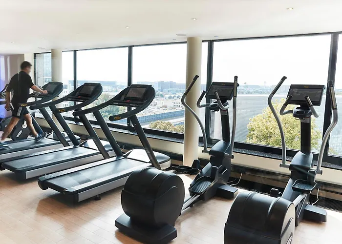 Hotell Steigenberger Airport Frankfurt 4*